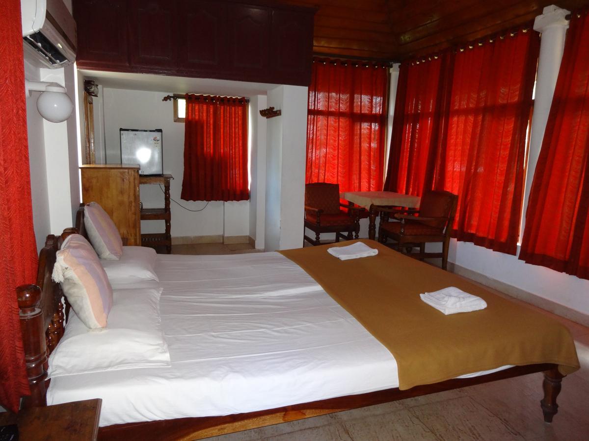 Pozhiyoram Ayurveda Beach Resort Alappuzha 외부 사진