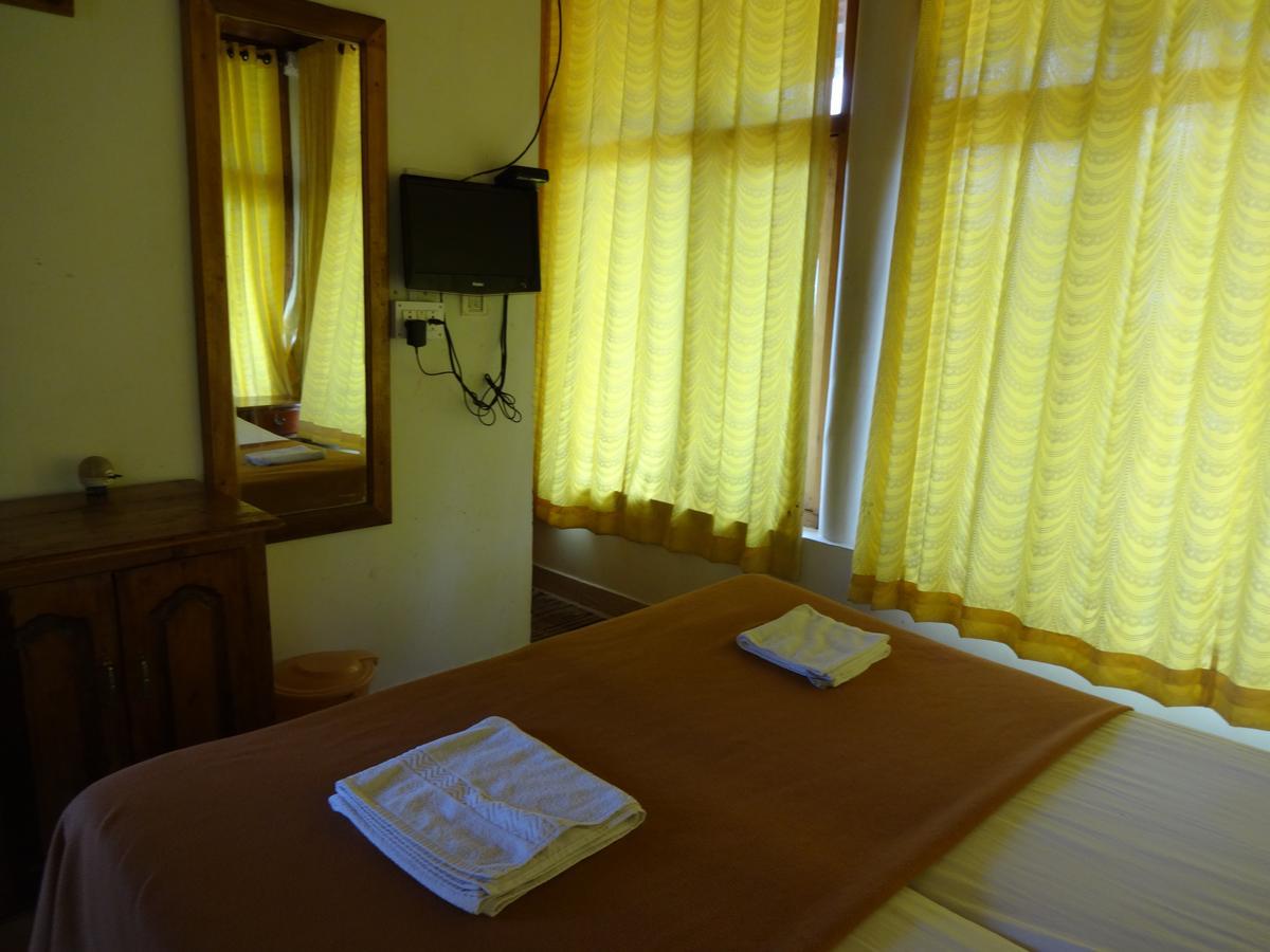 Pozhiyoram Ayurveda Beach Resort Alappuzha 외부 사진